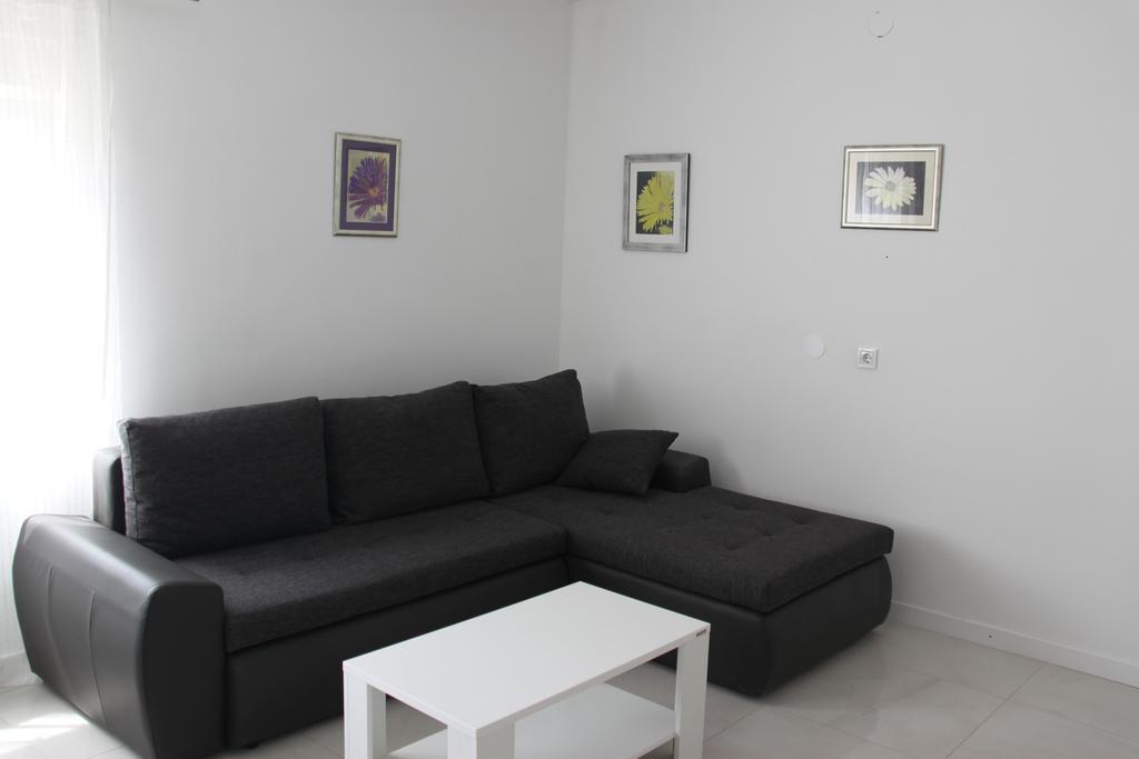 Mikulandra Apartment Шибеник Екстер'єр фото