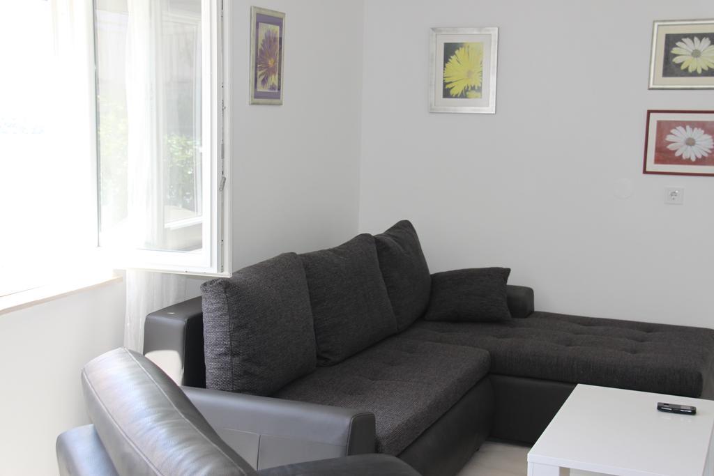 Mikulandra Apartment Шибеник Екстер'єр фото